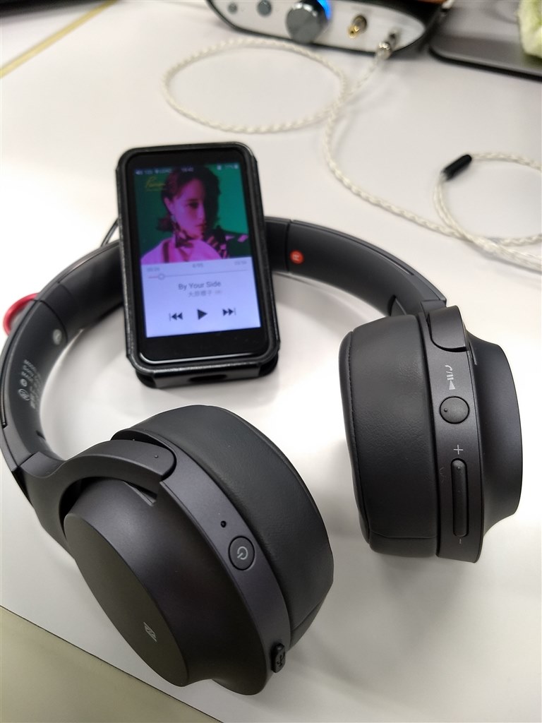 見かけによらず重厚な低音ホン！使い勝手含めて良バランスです』 SONY h.ear on 2 Mini Wireless WH-H800 (B)  [グレイッシュブラック] Moto-yaさんのレビュー評価・評判 - 価格.com