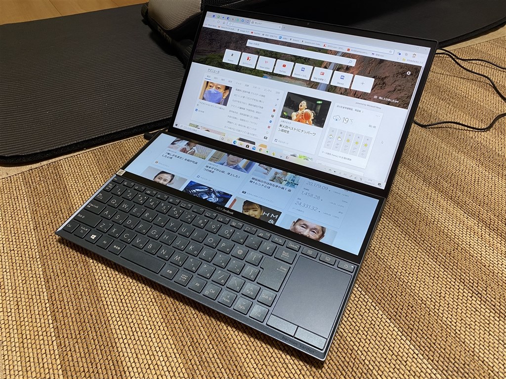 どこででもデュアルディスプレイ環境を享受できる2画面ノートpc Asus Zenbook Duo Ux481fl Ux481fl Hj122t ジャイアン鈴木さんのレビュー評価 評判 価格 Com