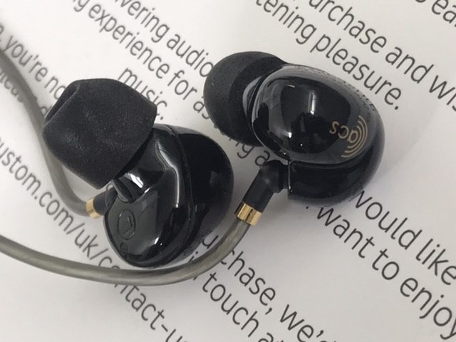 素敵な澄んだ高中音、コネクタ緩く特殊でリケーブルできず悲しい』 ACS 
