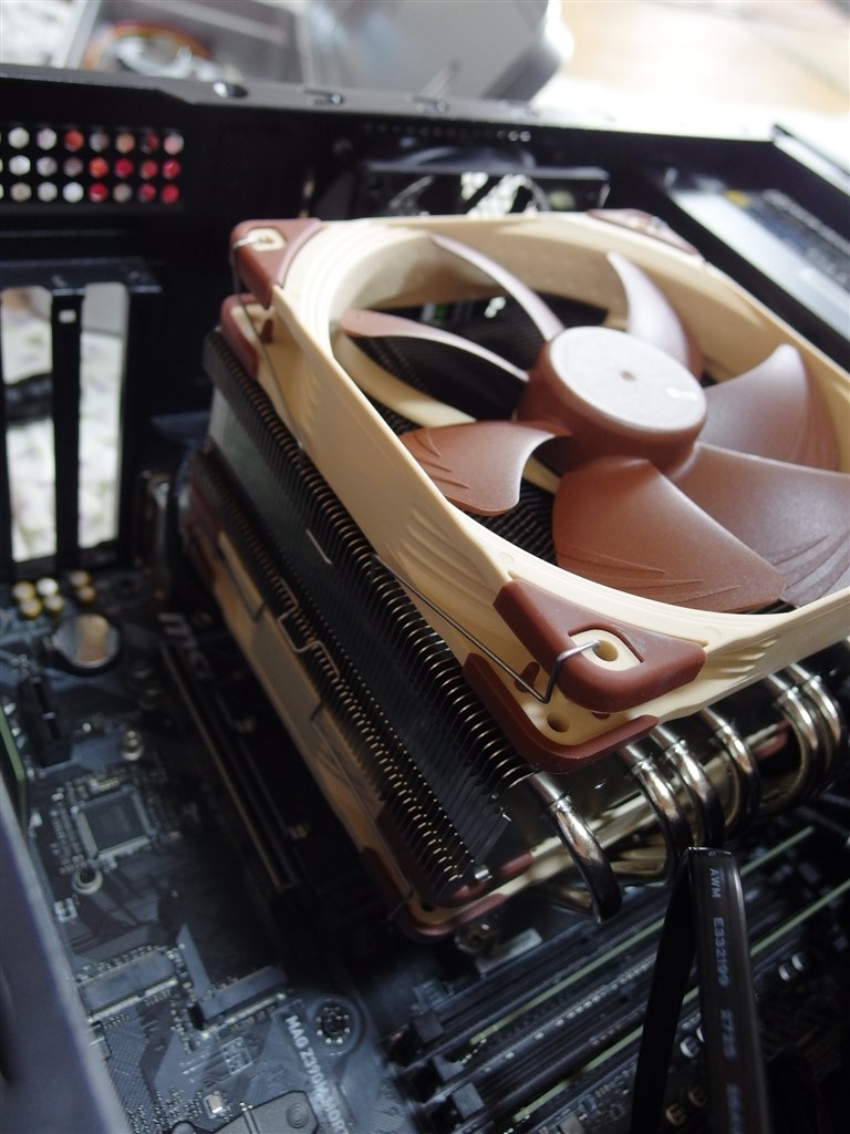 豪華仕様ですね。』 noctua NF-A14 PWM あずたろうさんのレビュー評価・評判 - 価格.com