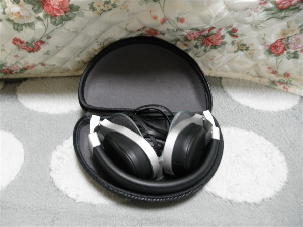 新品同様 KEF M500 超高音質高級ヘッドホン シルバー 新品同様 KEF M500 超高音質高級ヘッドホン シルバー