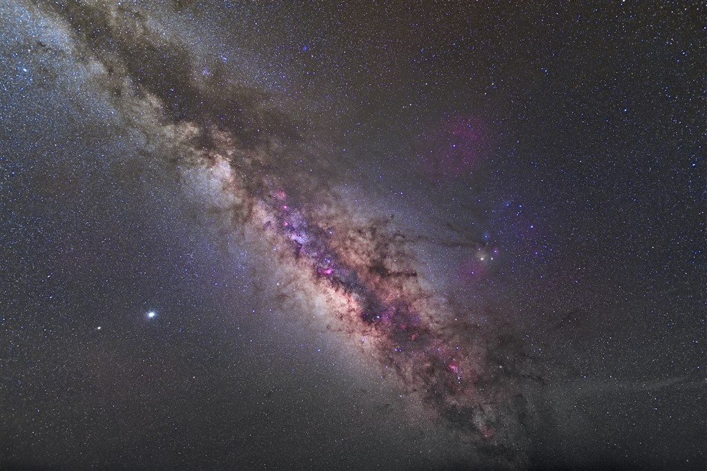 ◇最終値下げ◇NIKKOR Z 20mm f/1.8 S Nikon NIKKOR Z 20mm F/1.8 S Lens [AU Version] : Amazon.com.au