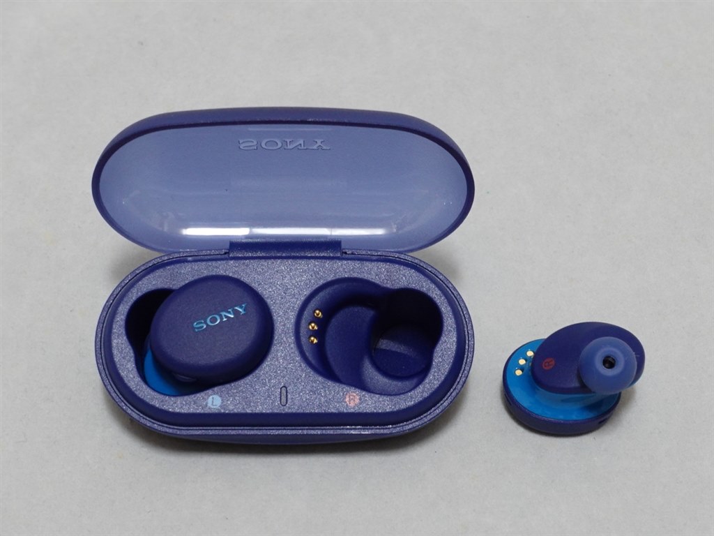 ズシーンと響く正統派重低音！』 SONY WF-XB700 (L) [ブルー] 鴻池賢三