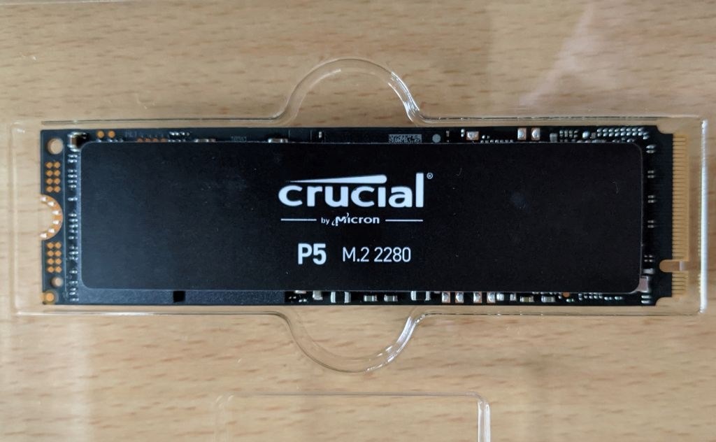 遅れてきたパフォーマンスモデル』 crucial P5 CT1000P5SSD8JP すぽ