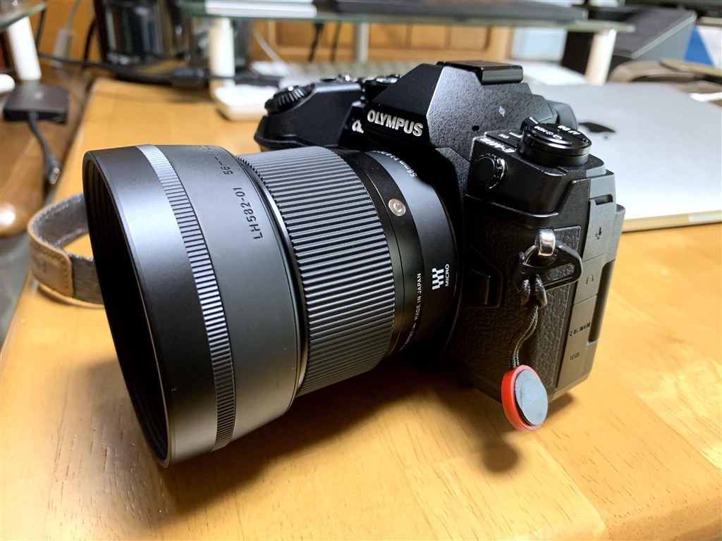 SIGMA 56F1.4 DC DN/MFT マイクロフォーサーズ 単焦点-