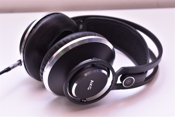 AKG K872 密閉型ヘッドフォン