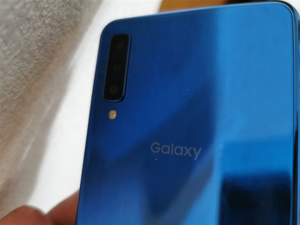 楽天モバイルでgalaxy A7を購入できてよかった サムスン Galaxy A7 楽天モバイル ブルー スマホせいじんさんのレビュー評価 評判 価格 Com