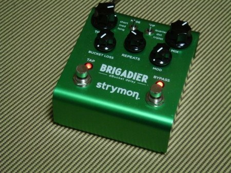 シンプルに使えるアナログライクなディレイ』 strymon BRIGADIER K(きになるおもちゃ）さんのレビュー評価・評判 - 価格.com