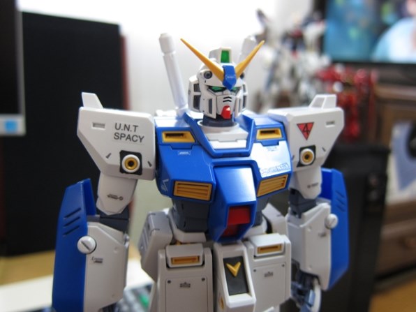 BANDAI MG 1/100 ガンダムNT-1 Ver.2.0 価格比較 - 価格.com