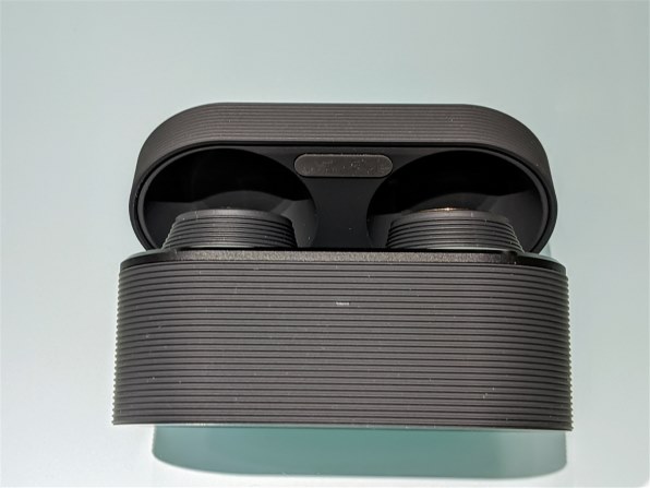[値下げ新品未開封] B&O E8 sports Bang & Olufsenの「E8 Sport」を聴く、ほぼ4万円の高級スポーツ