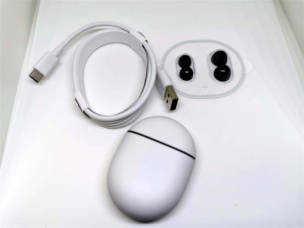 リアルタイム翻訳 も含め 生活を便利にする進化型イヤフォン Google Pixel Buds Clearly White 高山正寛さんのレビュー評価 評判 価格 Com