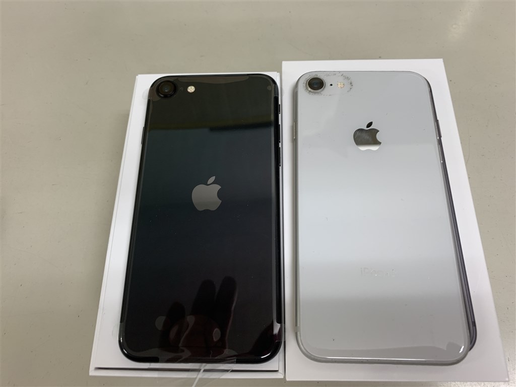 iPhone SE (第2世代) 64GB』 Apple iPhone SE (第2世代) 64GB SIM ...