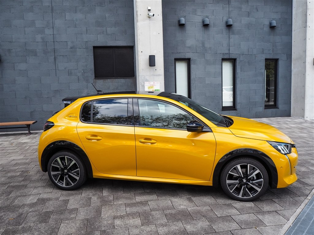 Bセグの中でもトップクラスの車』 プジョー 208 2020年モデル Masaki