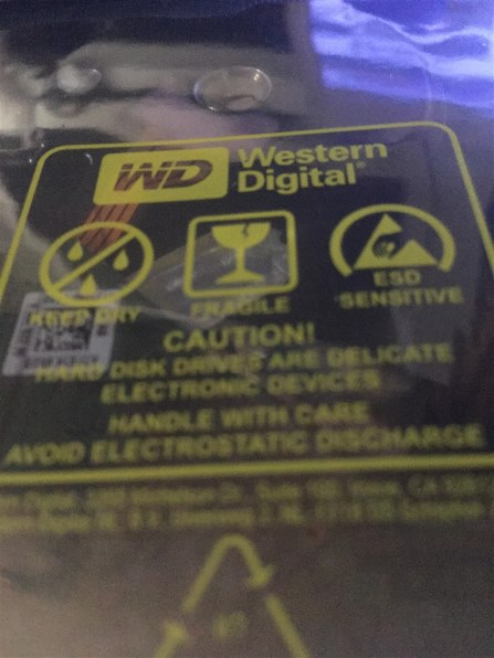 WESTERN DIGITAL WD40EZRZ-RT [4TB SATA600 5400]投稿画像・動画