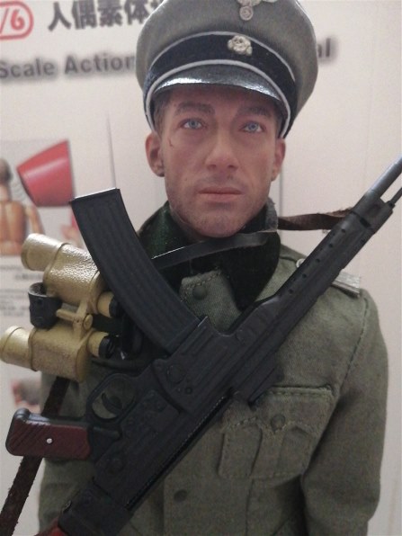 1/6 DID 独ソ戦 ドイツ国防軍上級曹長 シュタイナー 1/6 DID 独ソ戦 ドイツ国防軍上級曹長 シュタイナー