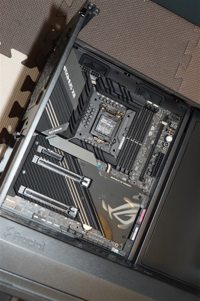 中古 ASUS ROG MAXIMUS XII EXTREME マザーボード fwebp
