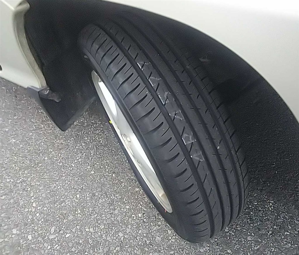 70タイヤを装着したつもりで走ってください Yokohama Bluearth Gt Ae51 155 65r14 75h さんばーくんさんのレビュー評価 評判 価格 Com