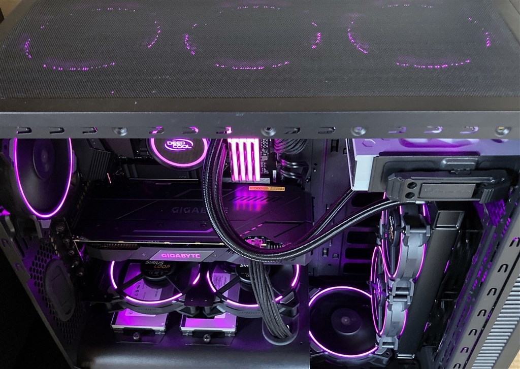 INWIN A3 PCケース+Sirius loop INWIN A3 PCケース+Sirius loop