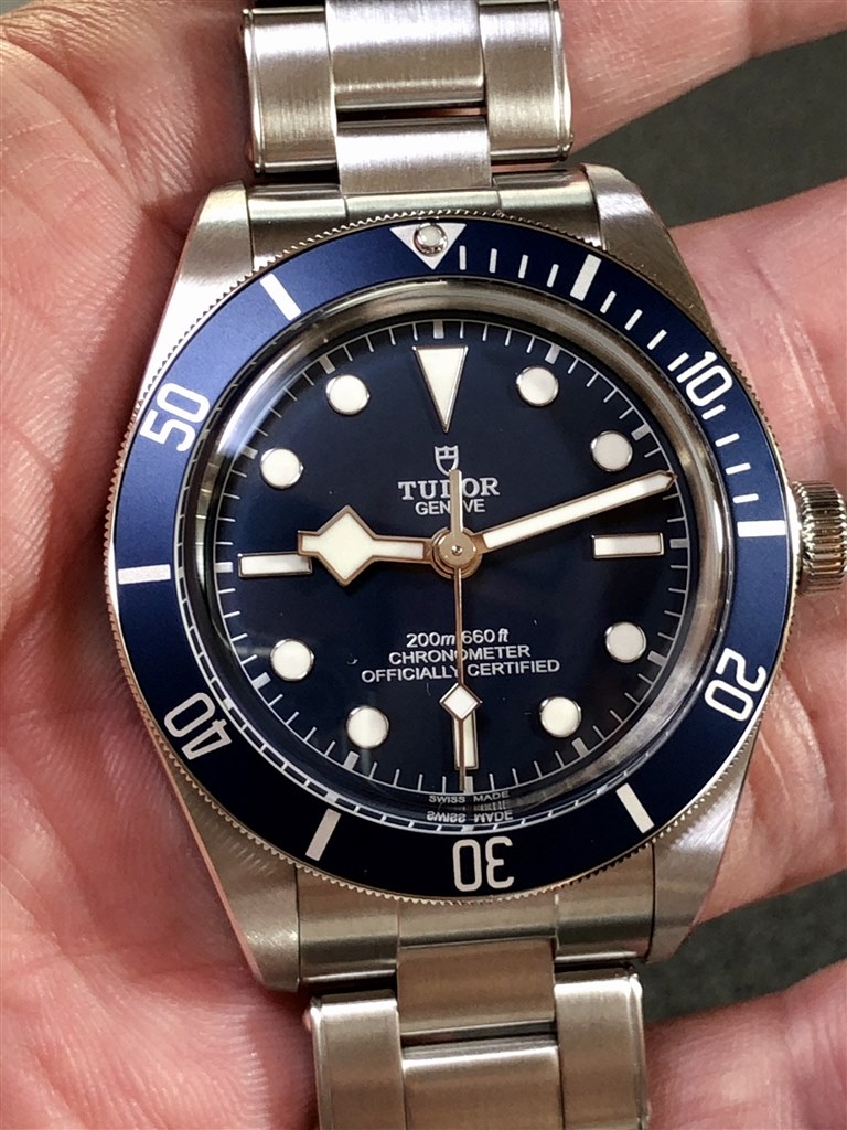 ひし型 価格改定！tudor 79030B ブラックベイ58 ブルー 短期使用 美品 腕時計(アナログ)