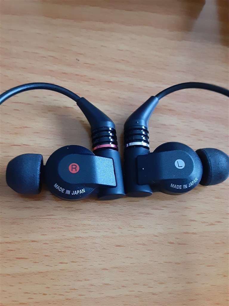 動作品 SONY XBA-Z5 リケーブルイヤホン XBA-Z5 特長 | ヘッドホン | ソニー