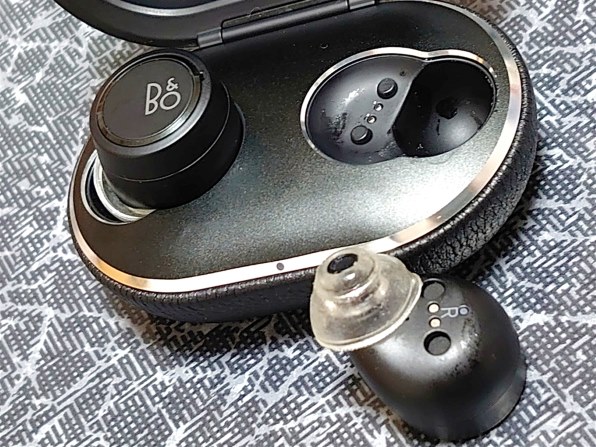 Bang&Olufsen B&O PLAY Beoplay E8 3rd Generation [Gold Tone Bang&Olufsen B&O PLAY Beoplay E8 3rd Generation [Gold Tone
