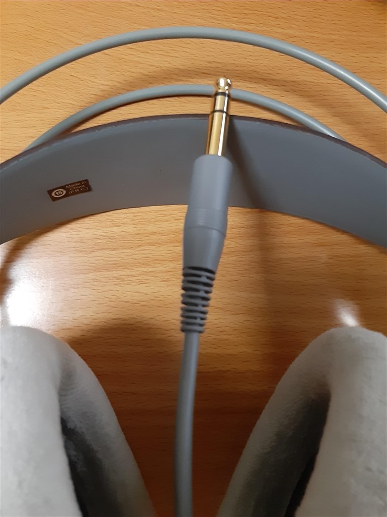 AKG K700系の中で、唯一4芯ケーブル採用のK701！』 AKG K701-Y3