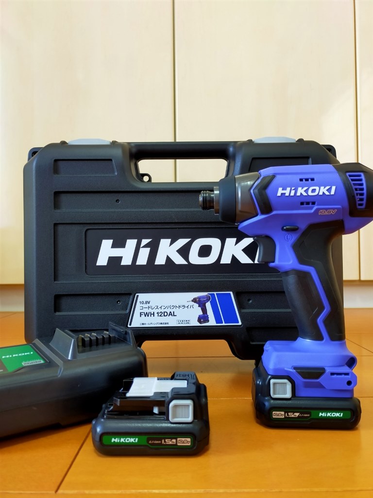 安い販売DIYにもおすすめ★HiKOKI　インパクトドライバー　FWH14DGL　バッテリー2個　充電器　中古品② 本体