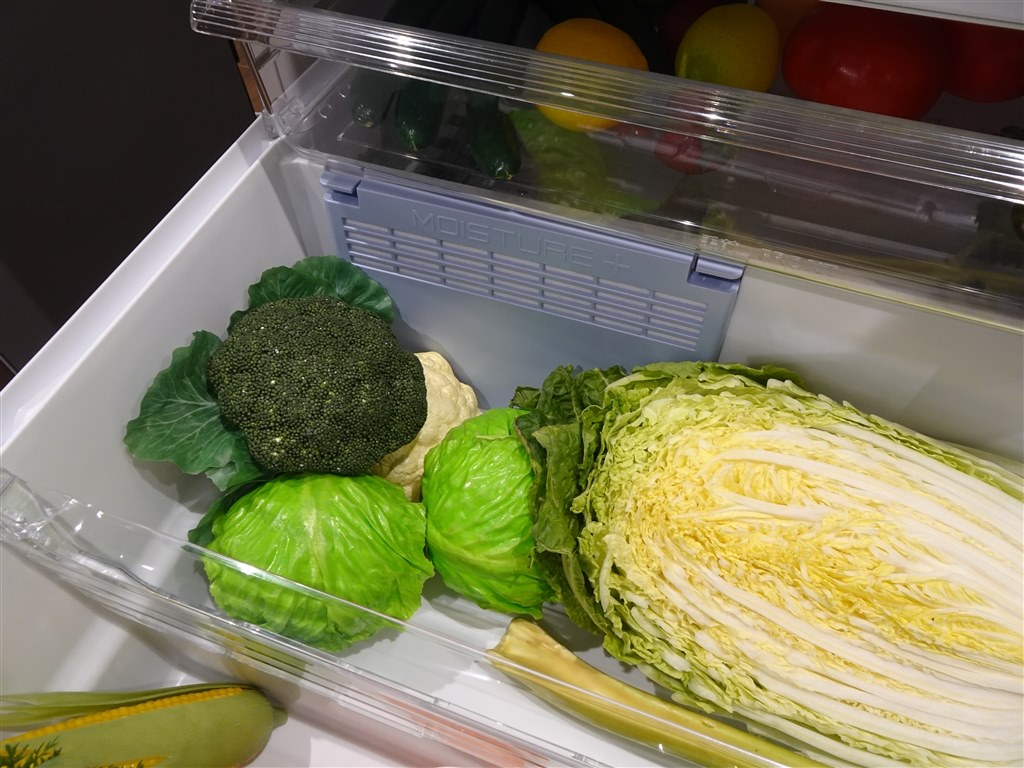 高さ175センチタイプのパナソニックの真ん中野菜室冷蔵庫 高さ175センチタイプのパナソニックの真ん中野菜室冷蔵庫