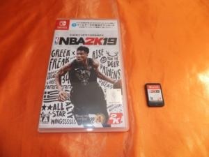 ローカルプレイはメリットだが ３２ｇｂ以上の空き容量の破壊力 Take Two Interactive Software Nba 2k19 Nintendo Switch 酒缶さんのレビュー評価 評判 価格 Com