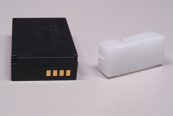 CANON EOS M100 EF-M15-45 IS STM レンズキット [ホワイト] レビュー