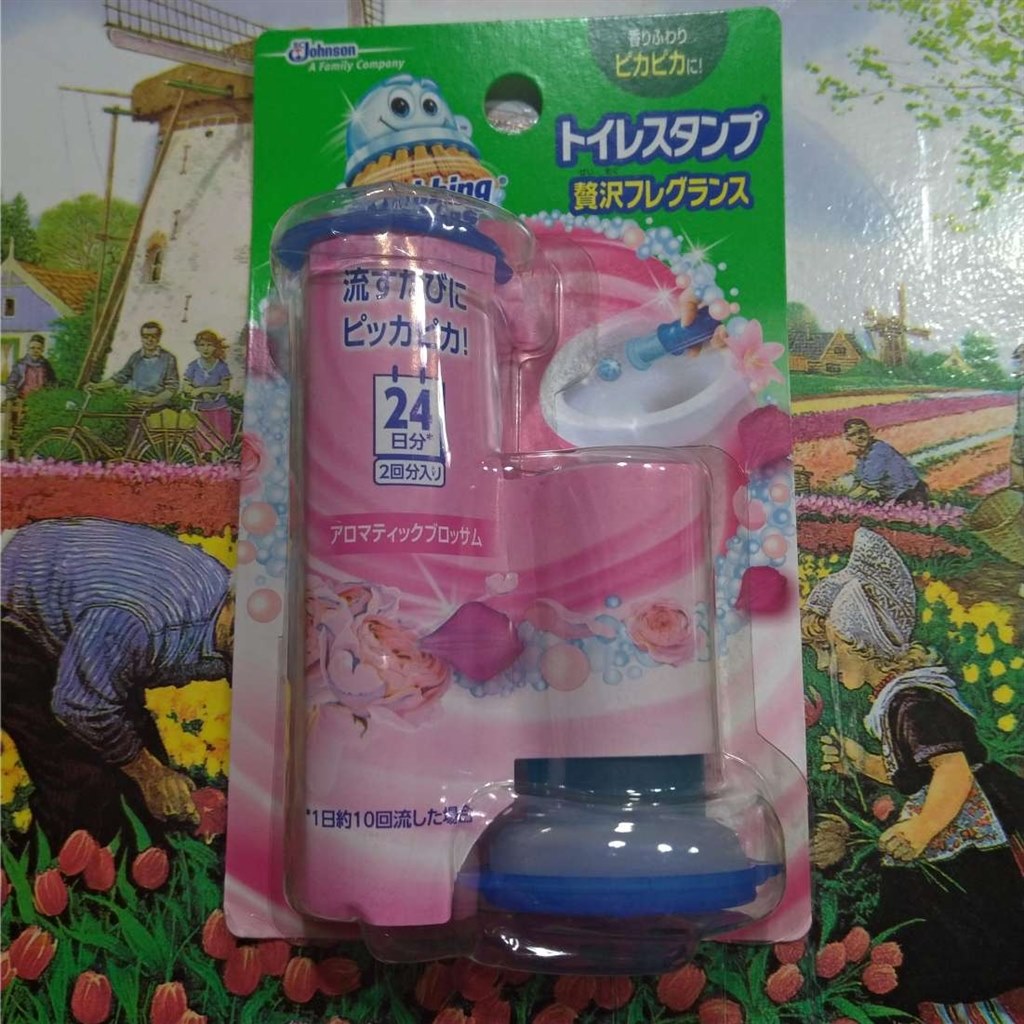 消耗は速いものの 良い香ります ジョンソン スクラビングバブル トイレスタンプ 贅沢フレグランス アロマティックブロッサム 本体 12 6g まぐたろうさんのレビュー評価 評判 価格 Com