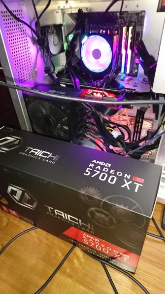 ASRock Radeon RX 5700 XT Taichi X 8G OC+ [PCIExp 8GB]投稿
