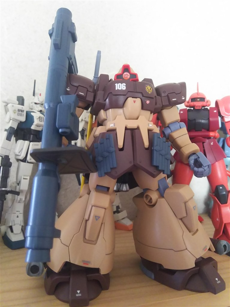 パーツ数は少ないけど よく出来ていると思います Bandai Hg 1 144 機動戦士ガンダム00 Stardust Memory ドムトローペン サンドブラウン 豆ロケット2さんのレビュー評価 評判 価格 Com