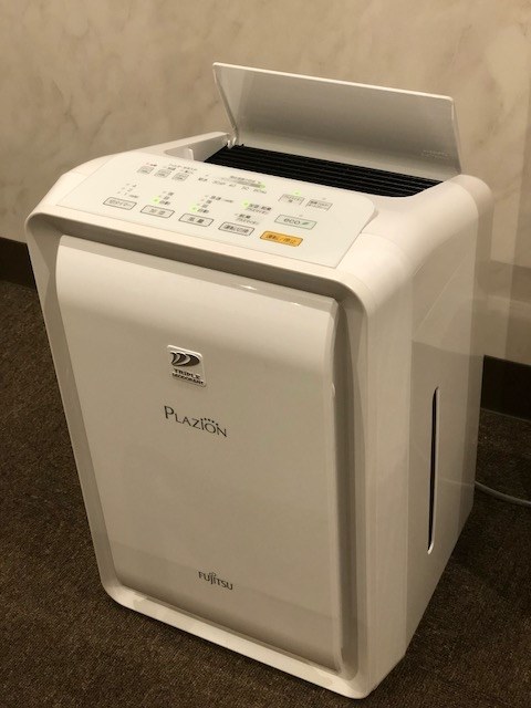 富士通ゼネラル 加湿脱臭機 PLAZION DAS-303K-W - 除湿機