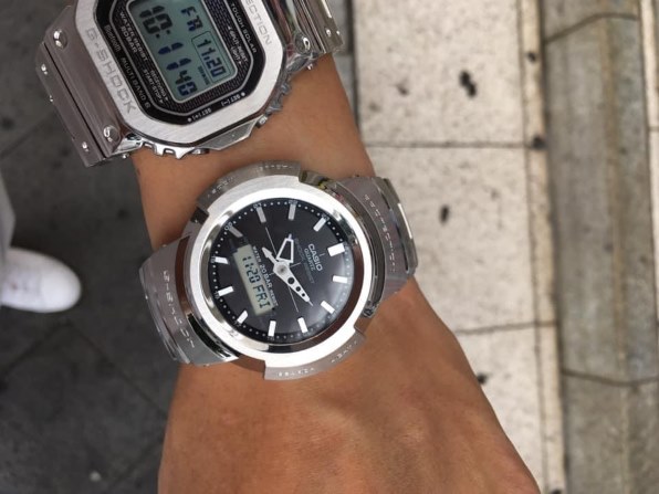 【安い日本製】カシオ CASIO G-SHOCK ジーショック AWM-500D-1AJF 腕時計(アナログ)