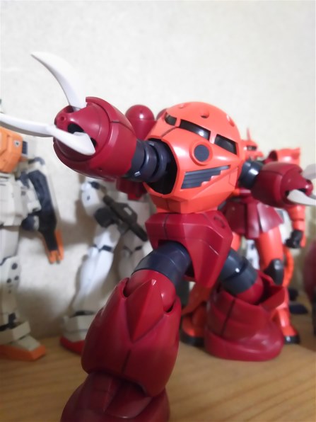 BANDAI HG 1/144 機動戦士ガンダム MSM-07 シャア専用ズゴック