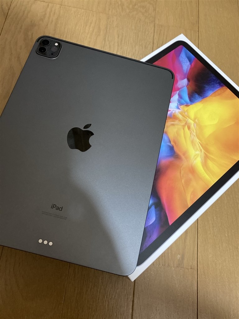 iPad Pro11インチ第二世代2020年モデル、スペースグレイ