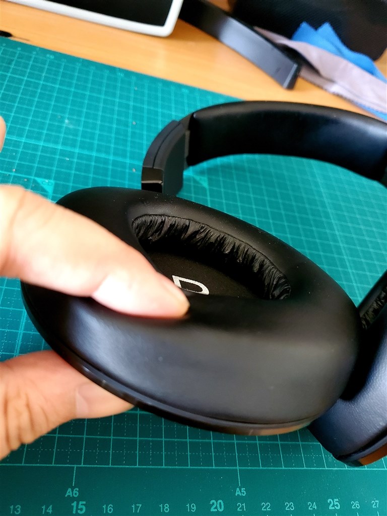 AKGは密閉型も良いヘッドホン作られますね?綺麗な音だ。』 AKG K553