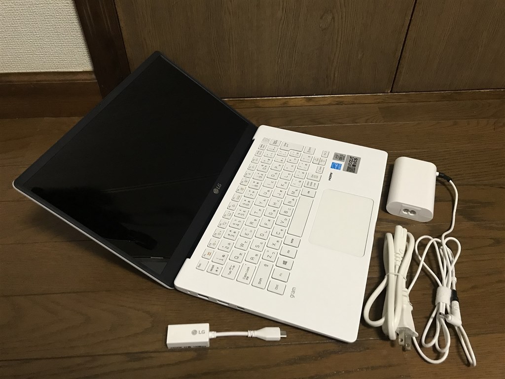 LG ノートパソコン gram 14Z90N-VR31J