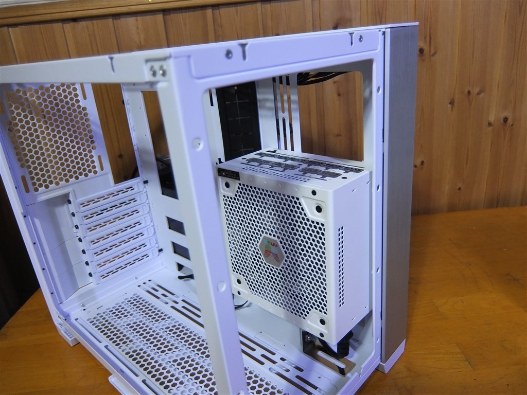 ATX電源&簡易水冷』 LIAN LI O11 DYNAMIC MINI O11D Mini-W ATX電源&簡易水冷』 LIAN LI O11 DYNAMIC MINI O11D Mini-W