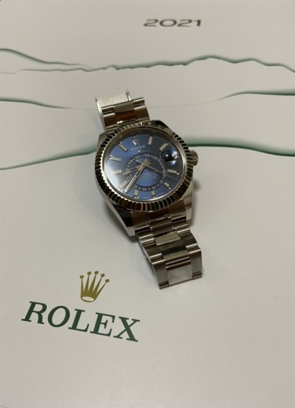 【未使用正規】 ROLEX ロレックス スカイドゥエラー オイスターブレスレット スカイドゥエラーのオイスターフレックス ブレスレットに搭載