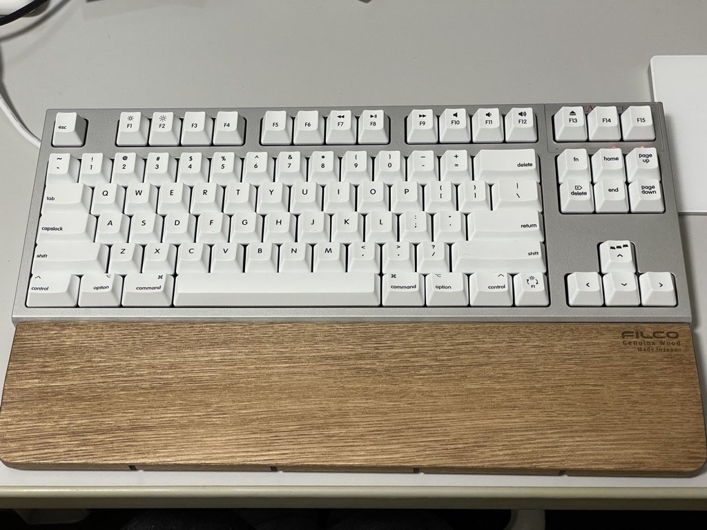 Mac用なので あるべきキーがちゃんとあります 東プレ Realforce Tkl Sa For Mac R2tlsa Us3m Wh スーパーホワイト シルバー まるぼうずさんのレビュー評価 評判 価格 Com