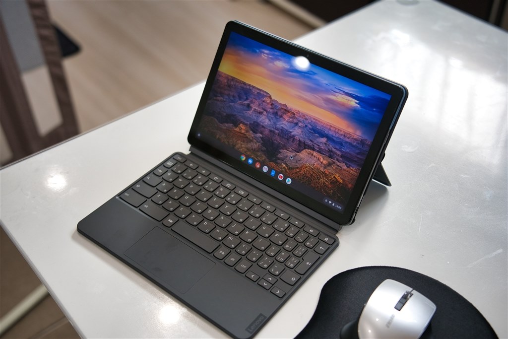 タブレット以上、パソコン未満』 Lenovo IdeaPad Duet Chromebook 