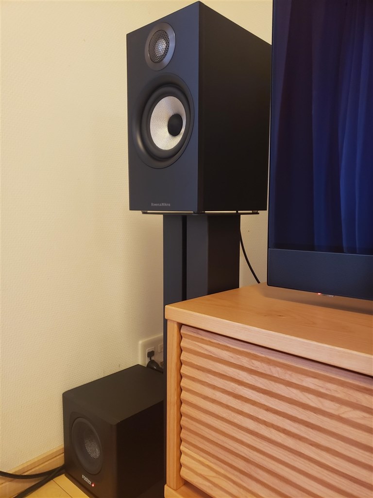 このサイズ、価格ではとても満足』 Bowers & Wilkins 607/MB [マット