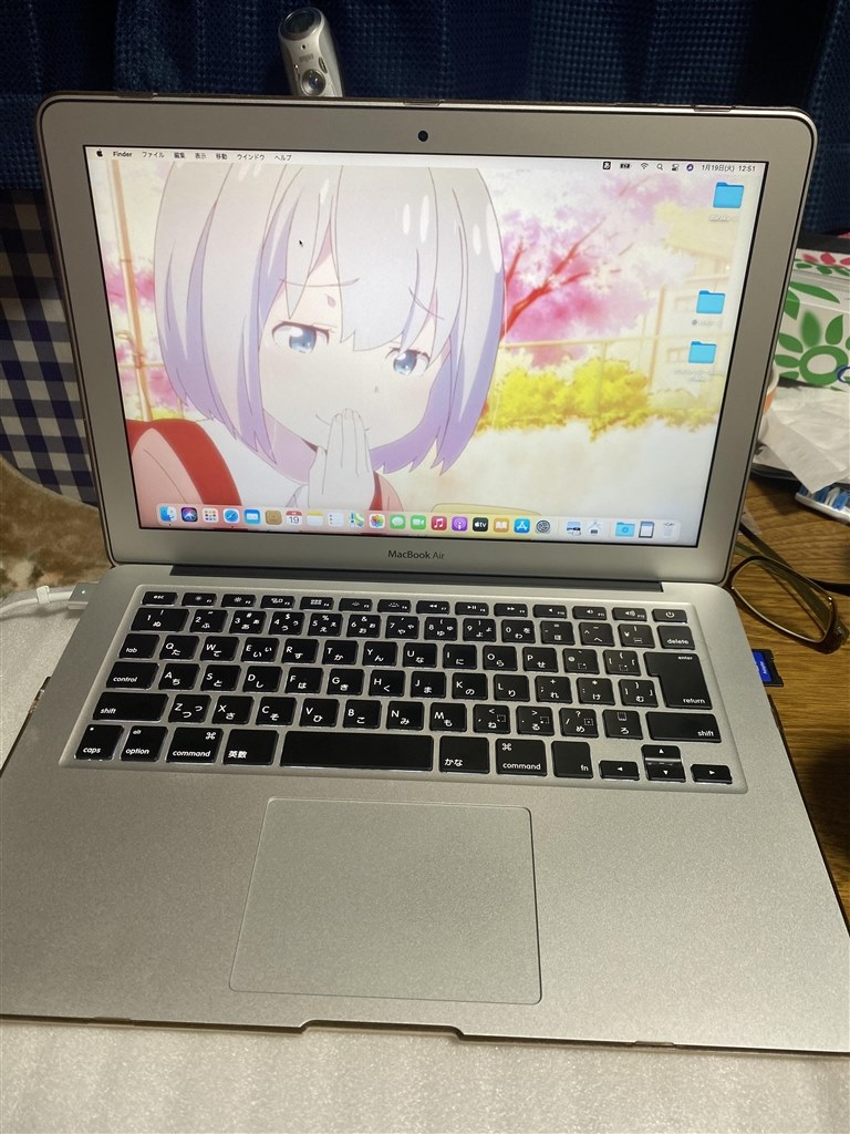 最新のOSと背面??光る最後のMacBook Air』 Apple MacBook Air 1800/13.3 MQD32J/A  長門守さんのレビュー評価・評判 - 価格.com