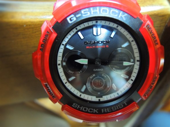 カシオ G-SHOCK AWG-M100SRB-4AJF 価格比較 - 価格.com