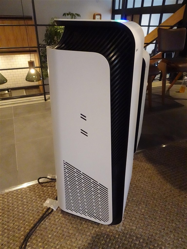 性能は同等！世界的空清専業メーカーが放つ最新旗艦機下位モデル