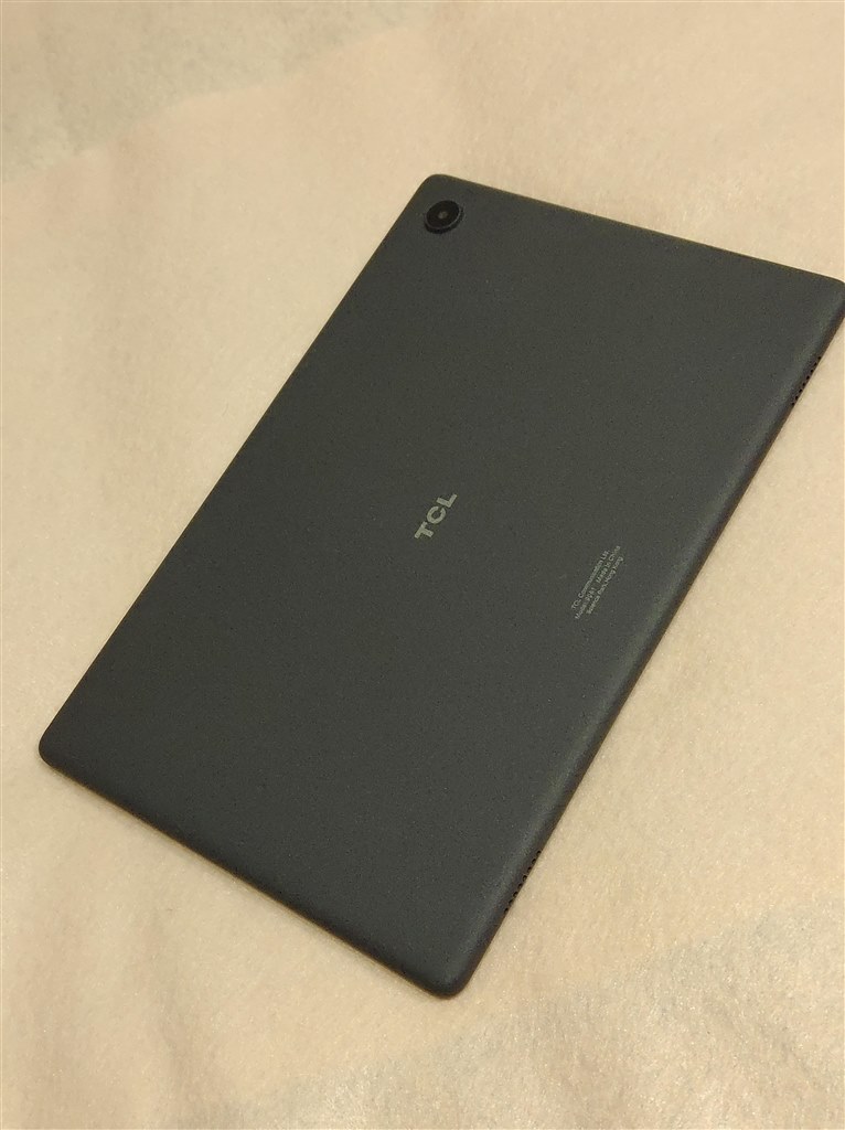 特徴がないのが特徴？ 欠点もないのでお薦めのWi-Fiタブレット』 TCL