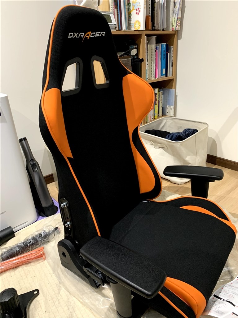 身長163cmでピッタリ』 DXRACER フォーミュラシリーズ DX-11OR [オレンジ] ひろこんぐさんのレビュー評価・評判 - 価格.com