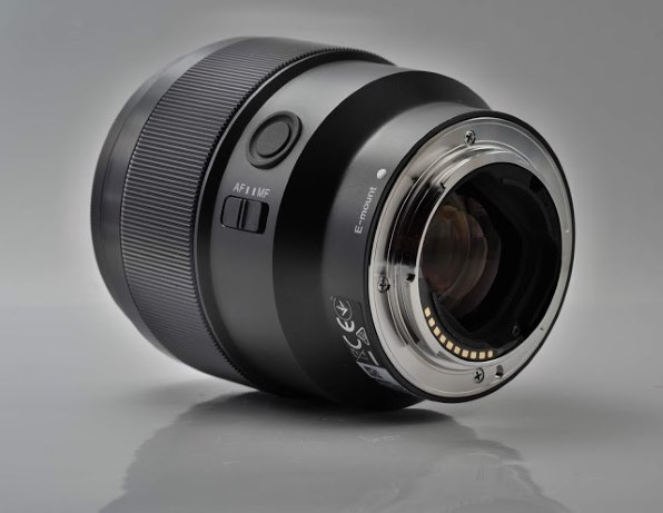 カメラ レンズ(ズーム) SONY FE 85mm F1.8 SEL85F18 レビュー評価・評判 - 価格.com